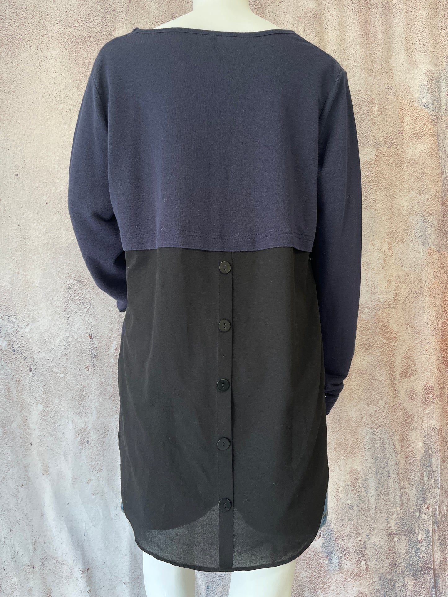 Longshirt b.young // Größe L