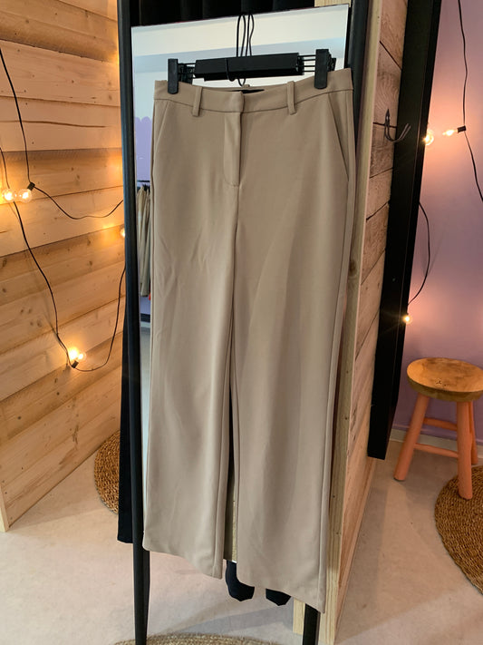 Stoffhose // Vero Moda // Gr.M